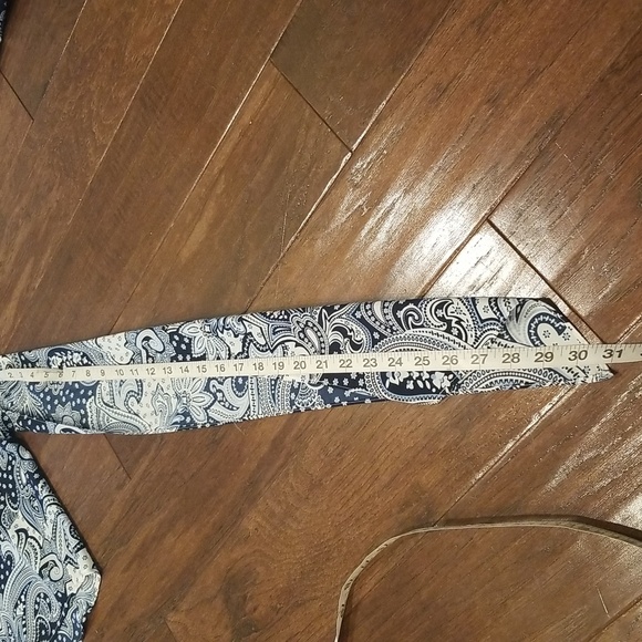 Tommy Hilfiger Blue Paisley  Tie Waist Lush Life Polished Button Down Sh… - Picture 9 of 11